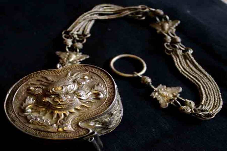 Old Jewellery by silver